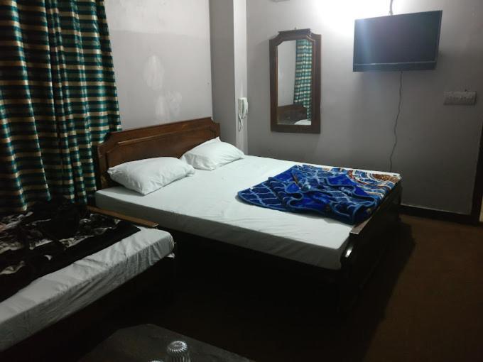 Al Rehman Hotel Lahore Exterior foto